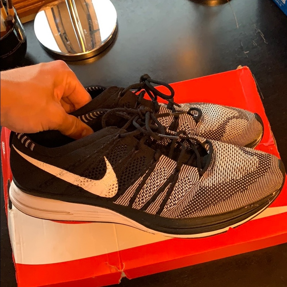 Nike flyknit trainer